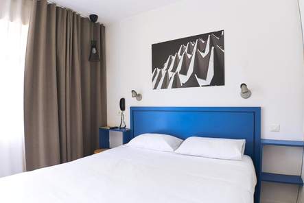 Hôtel Les Rives Bleues